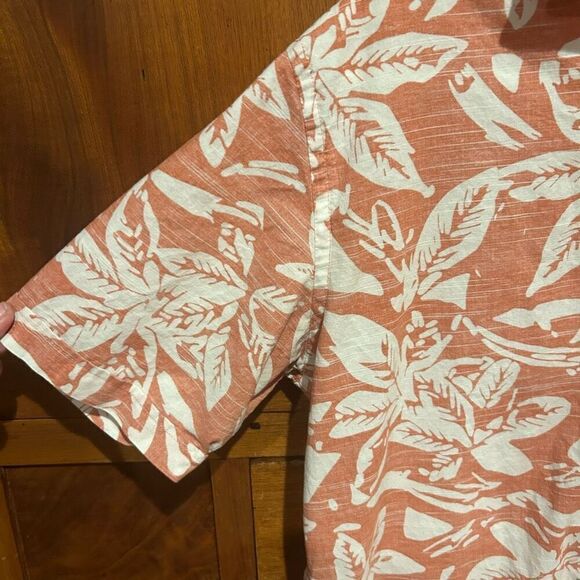 Vintage Van Heusen button up short sleeve size small - Picture 2 of 7